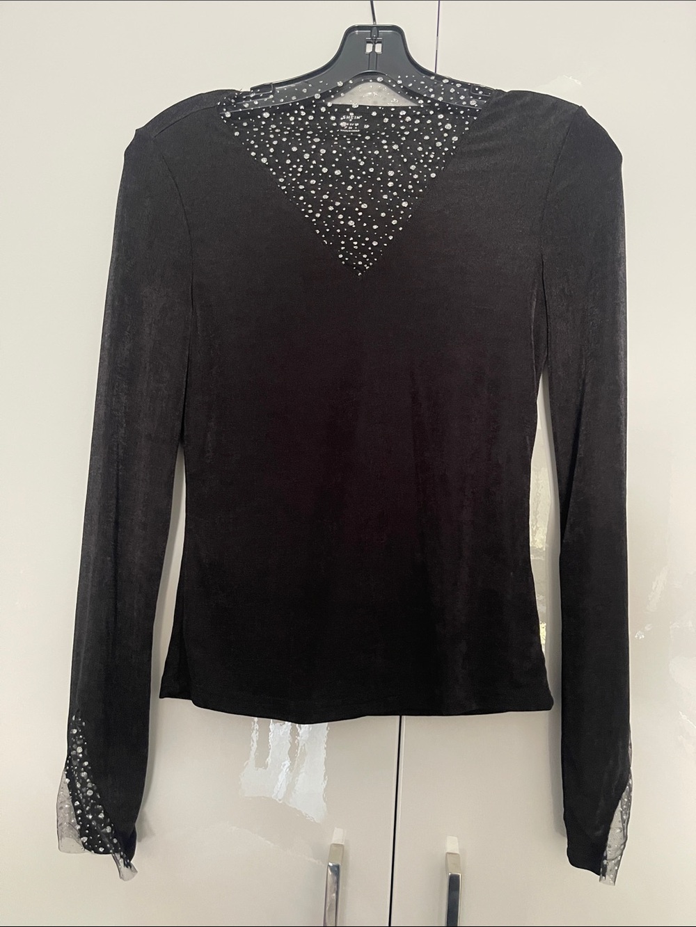 SHEIN Black Velvet Long Sleeve V-Neck Top with Polka Dot Chiffon Trim